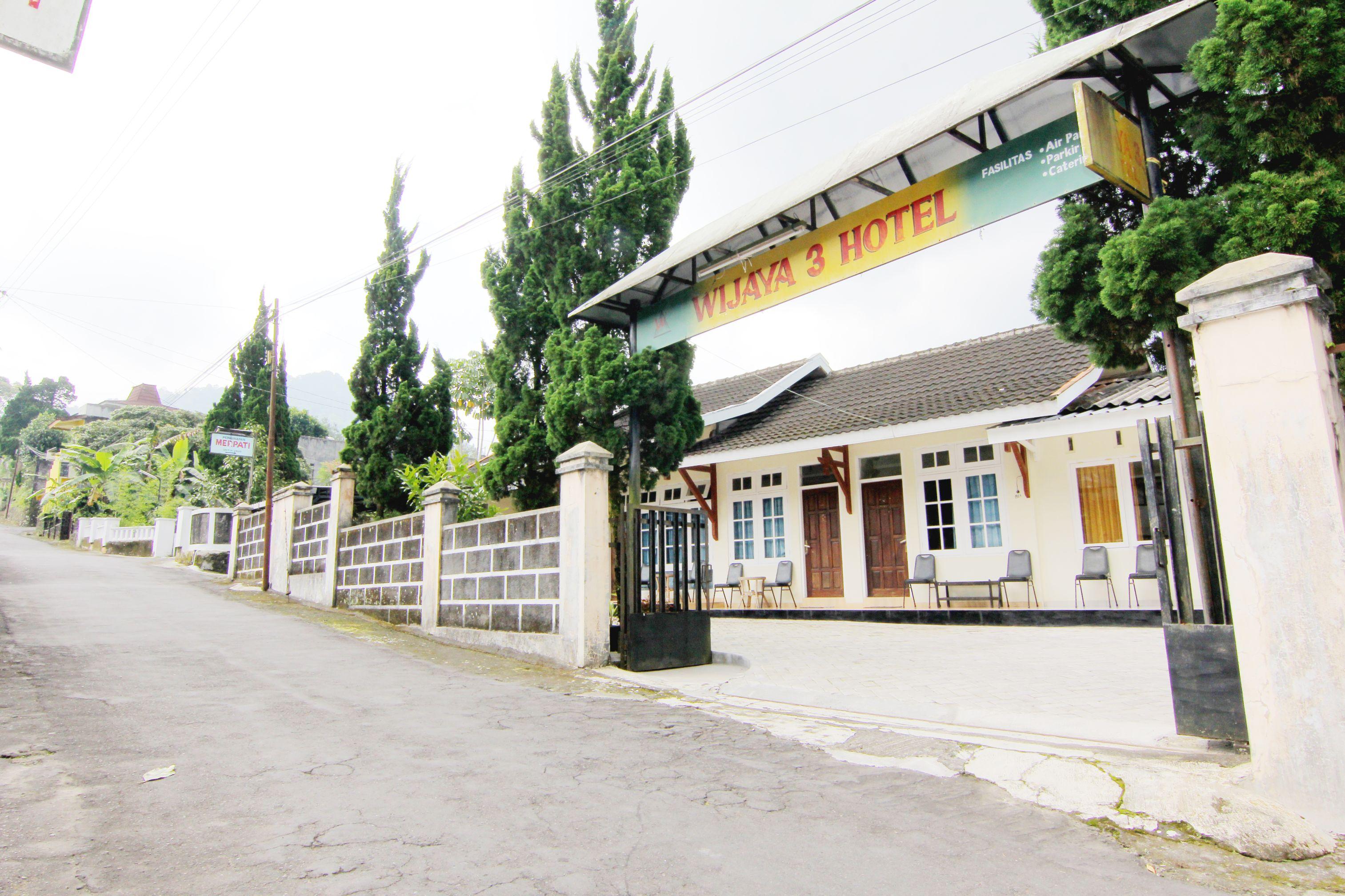 Hotel Wijaya 3 Kaliurang Zewnętrze zdjęcie